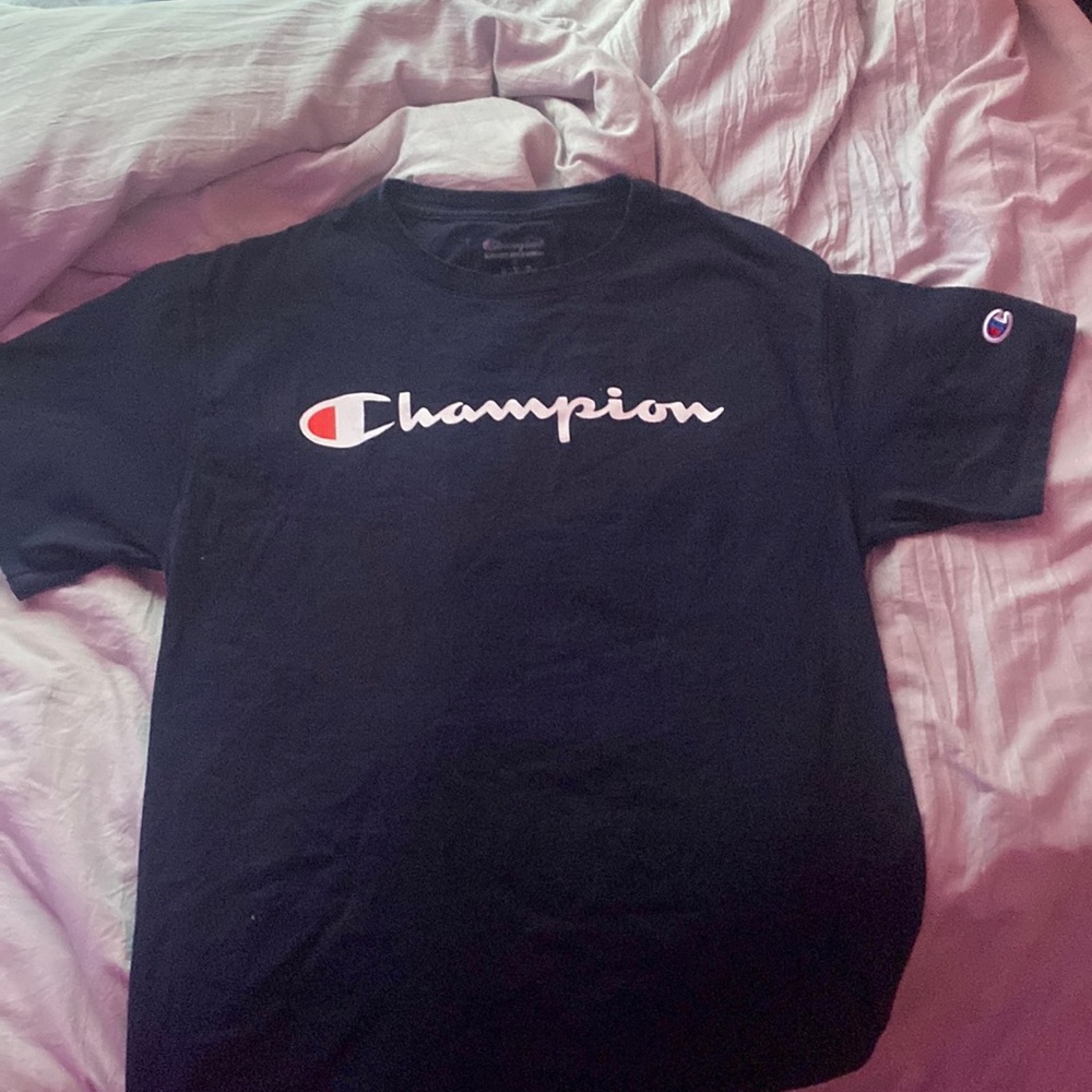 Champion t shirt